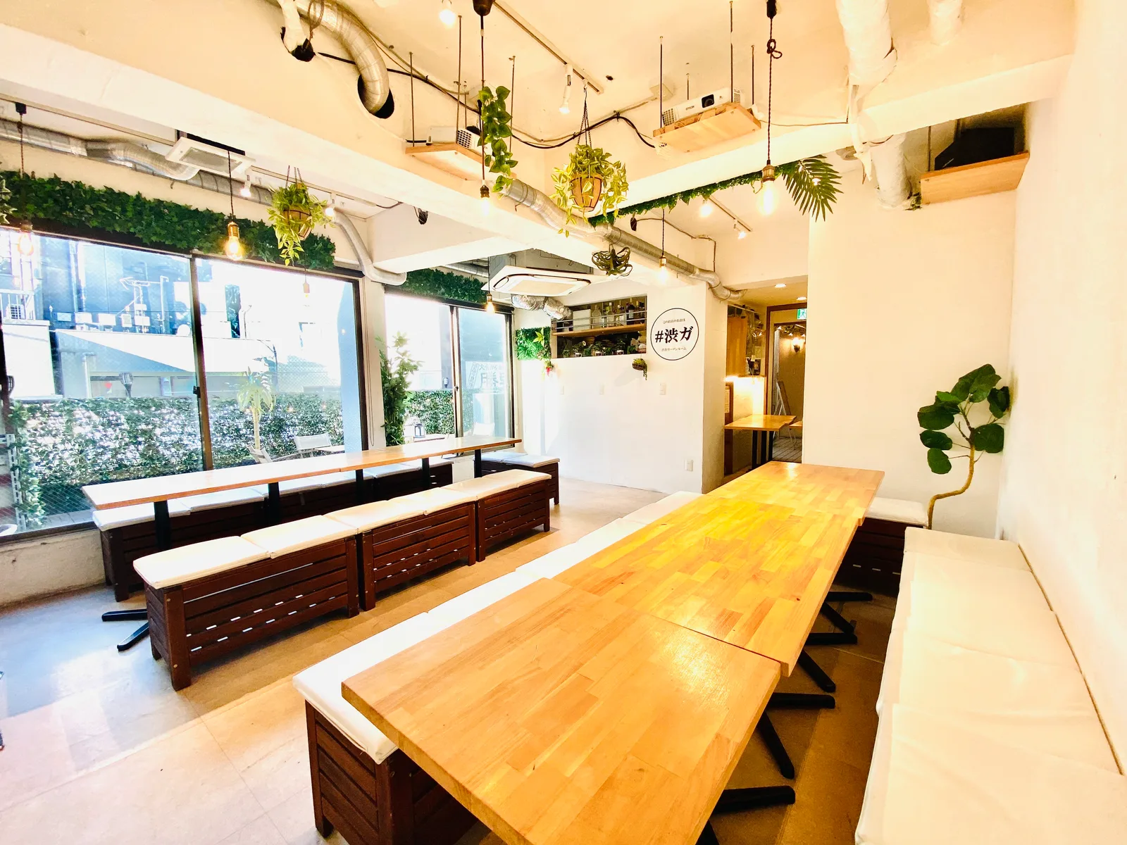渋谷ガーデンルーム4F 店内の様子