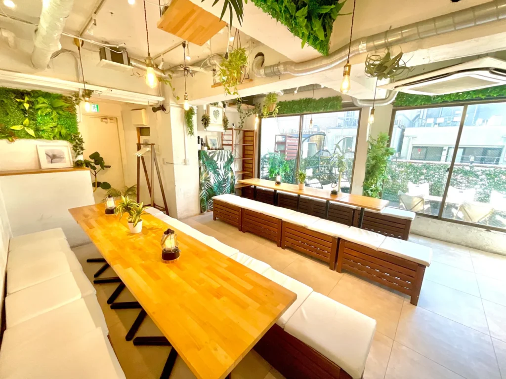 渋谷ガーデンルームはペット可の貸切パーティスペースです。
渋谷のペット可の居酒屋で貸切するなら渋谷ガーデンルームへ